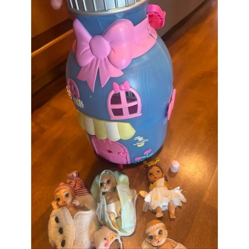 Baby Born Surprise Bottle House Playset Lot w/ 5 Dolls & Accessories Portable Do